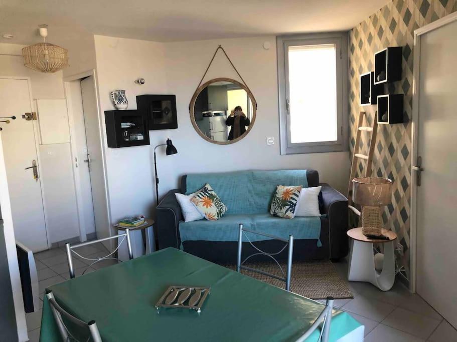 Appartement Face A La Mer Canet En Roussillon Exterior photo